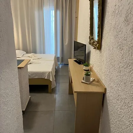 Goldenwaverooms Guest house Pefkochori